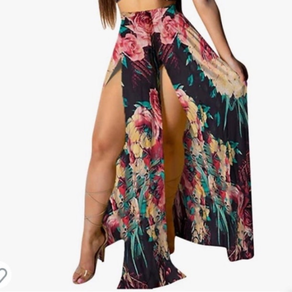 M)) Swim Cover Up!!